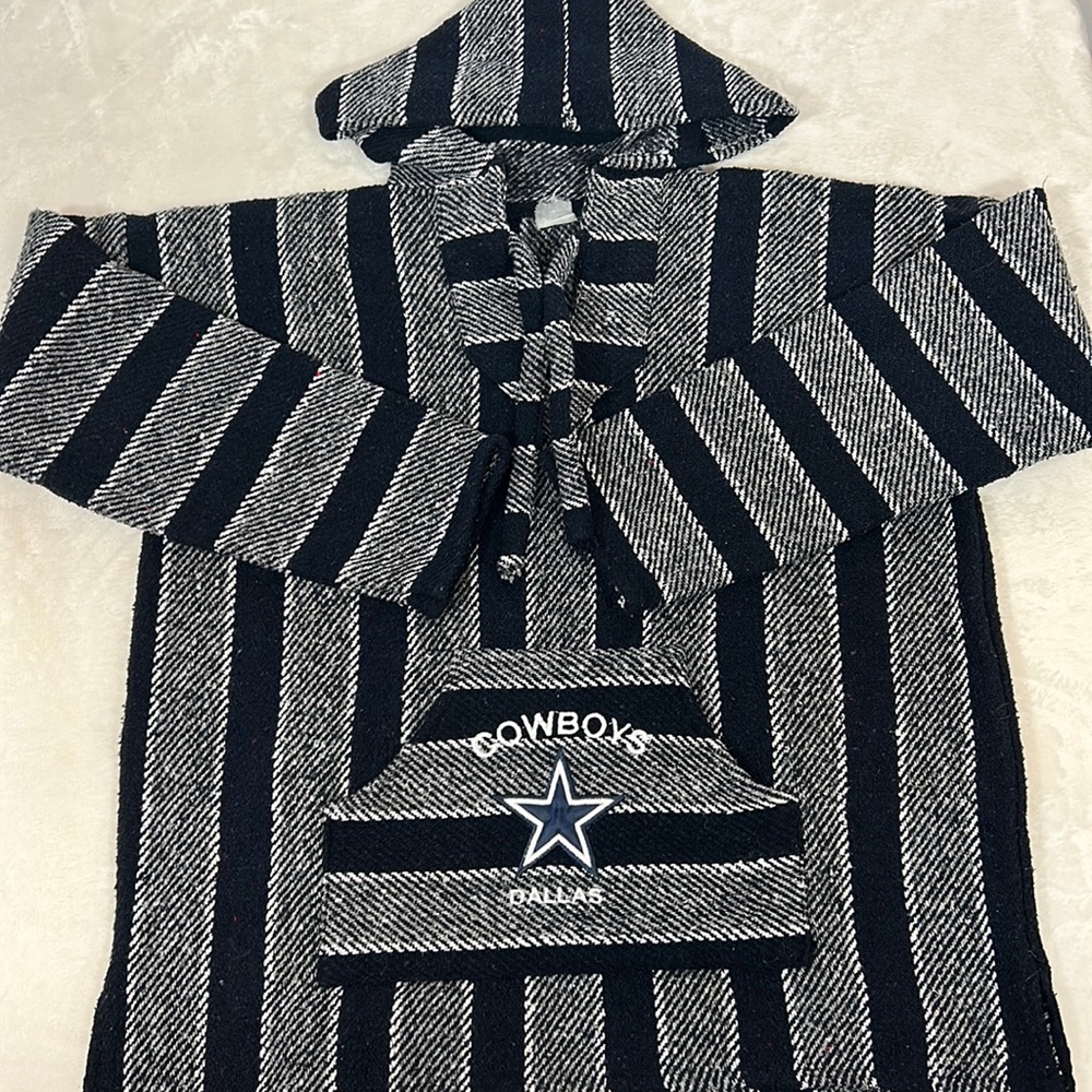 Dallas Cowboys Mexican Blanket Style Pullover Hoodie